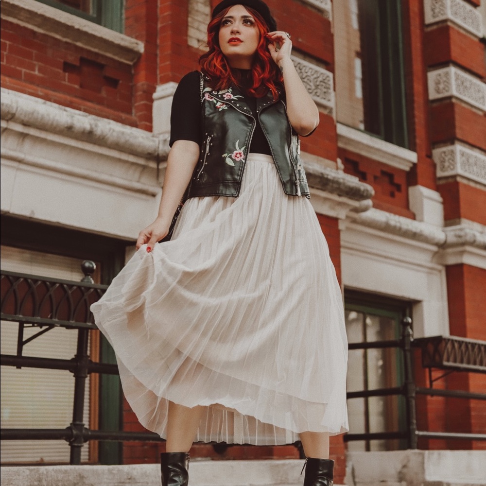 Modcloth Ovation Midi Skirt